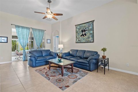 Villa ou maison à vendre à Punta Gorda, Floride: 3 chambres, 154.78 m2 № 1205361 - photo 5