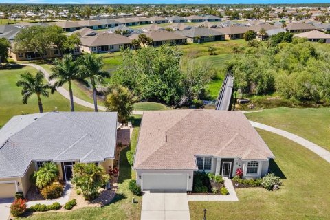 Villa ou maison à vendre à Punta Gorda, Floride: 3 chambres, 154.78 m2 № 1205361 - photo 28