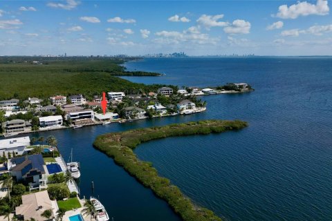 Casa en venta en Coral Gables, Florida, 4 dormitorios, 252.79 m2 № 1225027 - foto 20