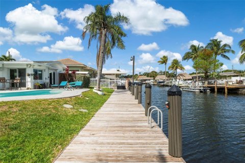 Villa ou maison à vendre à Dania Beach, Floride: 3 chambres, 135.45 m2 № 1050535 - photo 24