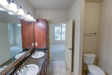 Condo in Davenport, Florida, 2 bedrooms  № 1400555 - photo 15