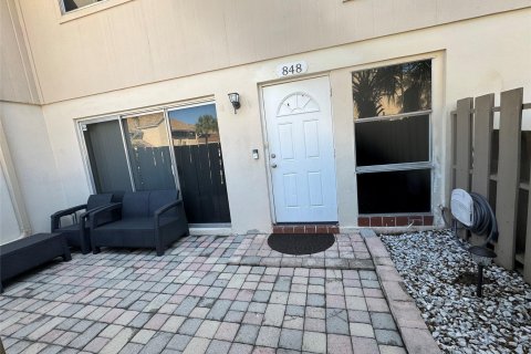 Townhouse in Plantation, Florida 4 bedrooms, 183.95 sq.m. № 1059175 - photo 27