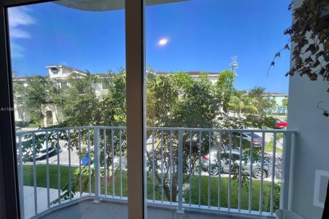 Townhouse in Homestead, Florida 4 bedrooms, 129.88 sq.m. № 1384103 - photo 3