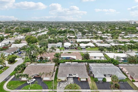 Casa en venta en Fort Lauderdale, Florida, 2 dormitorios, 122.91 m2 № 1347838 - foto 29