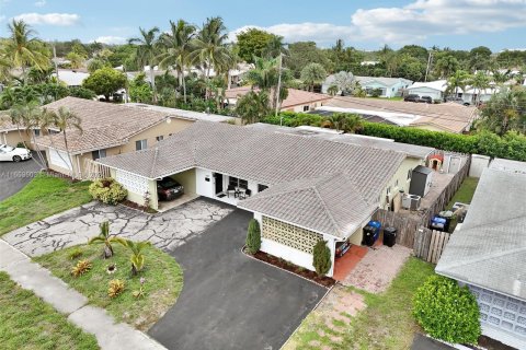 Casa en venta en Fort Lauderdale, Florida, 2 dormitorios, 122.91 m2 № 1347838 - foto 23