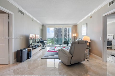 Condo in Fort Lauderdale, Florida, 2 bedrooms  № 1413735 - photo 7