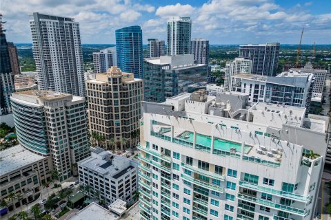 Condo in Fort Lauderdale, Florida, 2 bedrooms  № 1413735 - photo 2