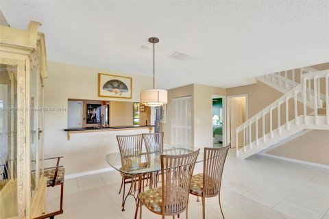 Touwnhouse à vendre à Palm Beach Gardens, Floride: 2 chambres, 168.9 m2 № 1375770 - photo 15