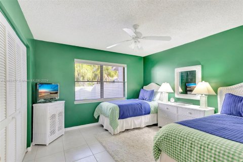 Townhouse in Palm Beach Gardens, Florida 2 bedrooms, 168.9 sq.m. № 1375770 - photo 30