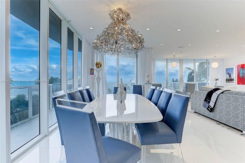 Condominio en venta en Bal Harbour, Florida, 7 dormitorios, 897.06 m2 № 1242048 - foto 5