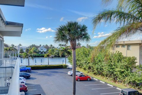 Condo in South Palm Beach, Florida, 1 bedroom  № 1041089 - photo 10