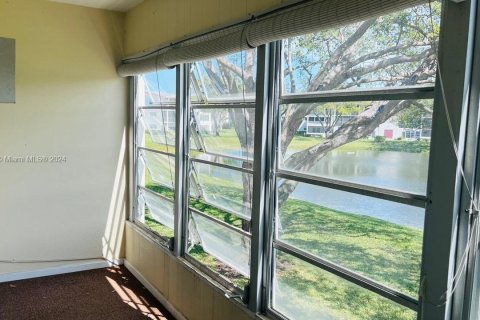 Condo in Boca Raton, Florida, 1 bedroom  № 1058585 - photo 15