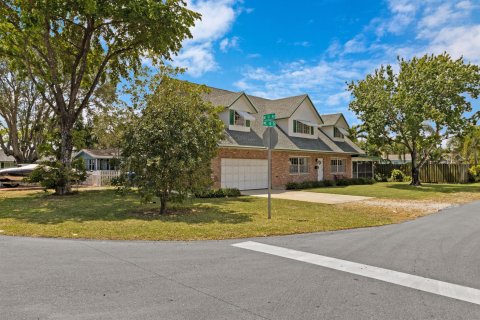 Villa ou maison à vendre à Pompano Beach, Floride: 3 chambres, 280.38 m2 № 1097747 - photo 4