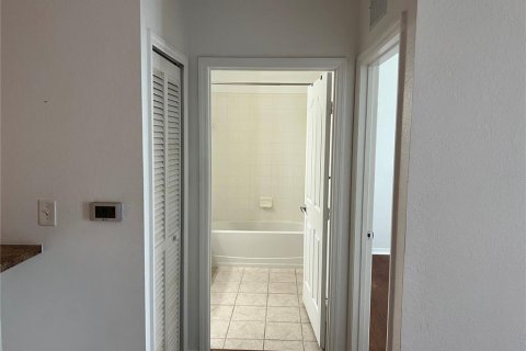 Copropriété à louer à Sarasota, Floride: 1 chambre, 68.93 m2 № 1357645 - photo 14