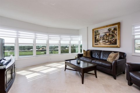 Condo in Fort Lauderdale, Florida, 2 bedrooms  № 1059048 - photo 23