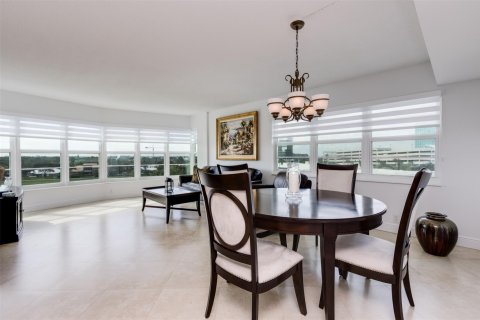 Condo in Fort Lauderdale, Florida, 2 bedrooms  № 1059048 - photo 25