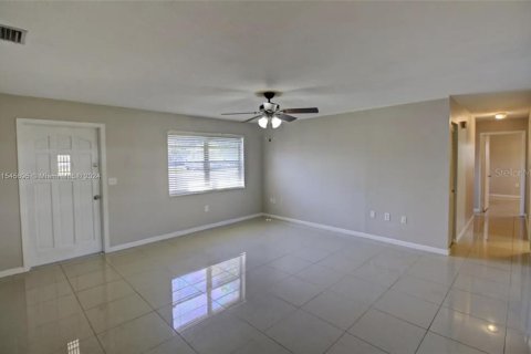 Villa ou maison à vendre à Okeechobee, Floride: 3 chambres № 1049346 - photo 5