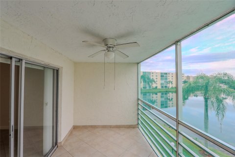 Copropriété à vendre à Dania Beach, Floride: 2 chambres, 110.55 m2 № 1044144 - photo 20