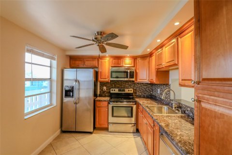 Condominio en venta en Dania Beach, Florida, 2 dormitorios, 110.55 m2 № 1044144 - foto 19
