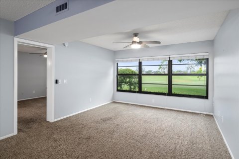 Condo in Vero Beach, Florida, 2 bedrooms  № 1228521 - photo 29