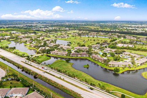 Condo in Vero Beach, Florida, 2 bedrooms  № 1228521 - photo 15