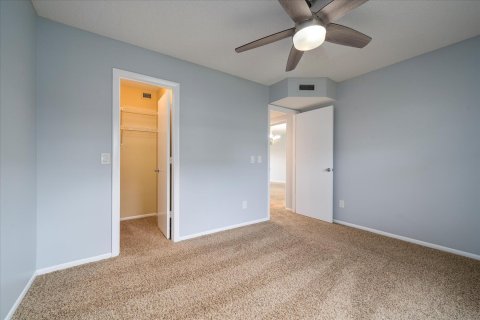 Condo in Vero Beach, Florida, 2 bedrooms  № 1228521 - photo 20