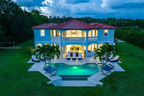 Villa ou maison à vendre à Palm City, Floride: 9 chambres, 458.84 m2 № 1095304 - photo 6