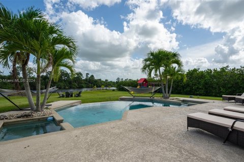 Villa ou maison à vendre à Palm City, Floride: 9 chambres, 458.84 m2 № 1095304 - photo 19