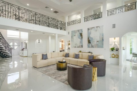 Villa ou maison à vendre à Palm City, Floride: 9 chambres, 458.84 m2 № 1095304 - photo 5