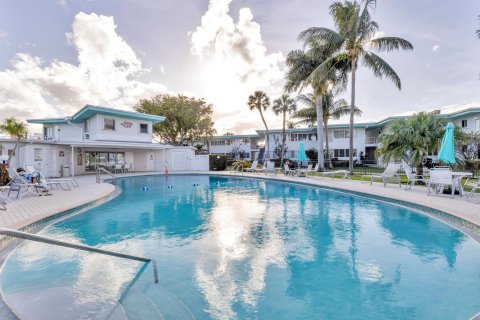 Condo in Fort Lauderdale, Florida, 2 bedrooms  № 1054916 - photo 7