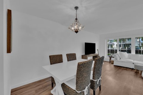 Condo in Fort Lauderdale, Florida, 2 bedrooms  № 1054916 - photo 20