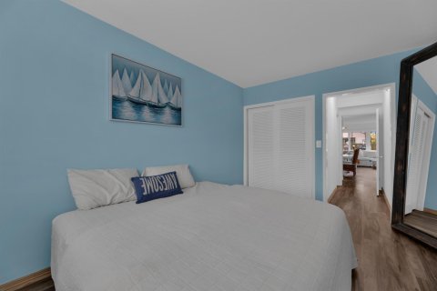 Condo in Fort Lauderdale, Florida, 2 bedrooms  № 1054916 - photo 12