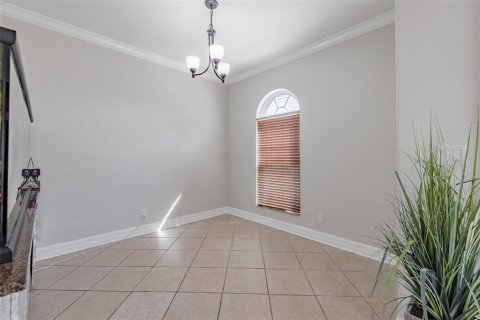 House in Tampa, Florida 5 bedrooms, 206.43 sq.m. № 1262751 - photo 22