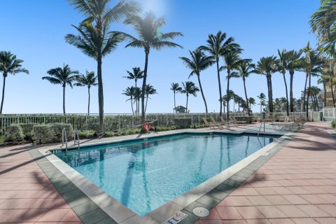 Adosado en venta en Deerfield Beach, Florida, 3 dormitorios, 216.18 m2 № 1035904 - foto 14