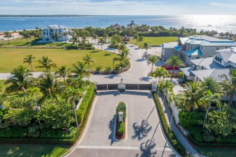 Land in Boca Grande, Florida № 1280314 - photo 1