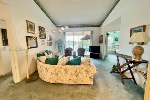 Condominio en venta en Coconut Creek, Florida, 3 dormitorios, 129.32 m2 № 1071148 - foto 15