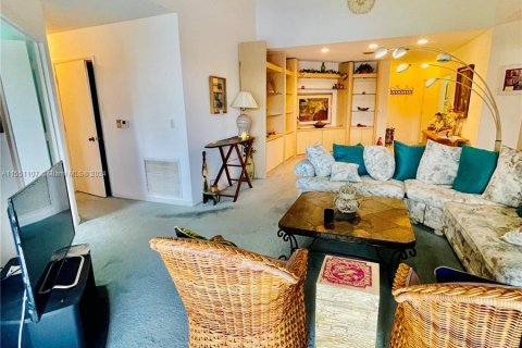 Condominio en venta en Coconut Creek, Florida, 3 dormitorios, 129.32 m2 № 1071148 - foto 18