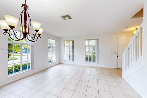 Villa ou maison à vendre à Homestead, Floride: 4 chambres, 260.03 m2 № 1332606 - photo 10