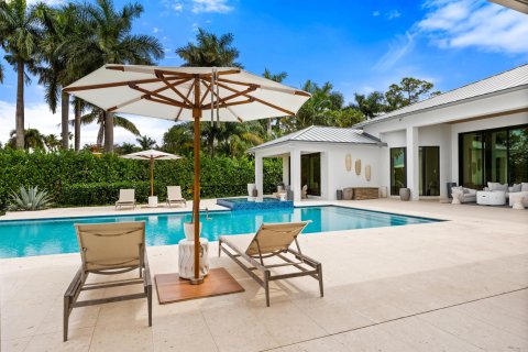 House in Jupiter, Florida 5 bedrooms, 593.46 sq.m. № 1042950 - photo 8