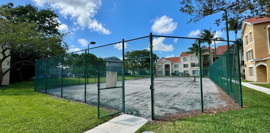 Condo à West Palm Beach, Floride, 3 chambres  № 1040704