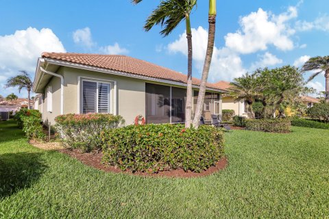 House in Hutchinson Island South, Florida 3 bedrooms, 187.01 sq.m. № 1076049 - photo 6