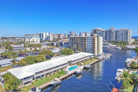 Condo in Fort Lauderdale, Florida, 2 bedrooms  № 1034000 - photo 7