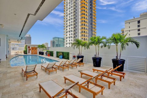 Condominio en venta en Fort Lauderdale, Florida, 2 dormitorios, 119.38 m2 № 1048022 - foto 21