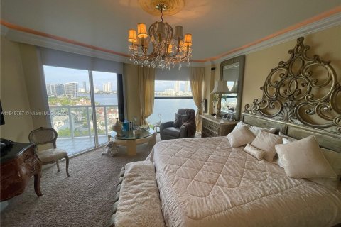 Condo in Aventura, Florida, 2 bedrooms  № 1050360 - photo 5