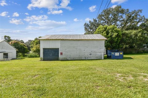 Commercial property in Zephyrhills, Florida № 1337933 - photo 29