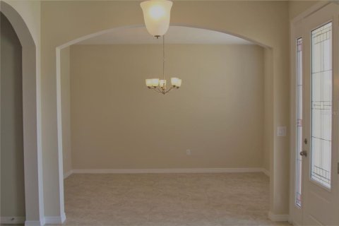 House in Saint Cloud, Florida 5 bedrooms, 285.02 sq.m. № 1357631 - photo 6