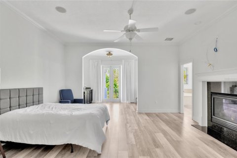 Villa ou maison à louer à Thonotosassa, Floride: 5 chambres, 392.14 m2 № 1358350 - photo 19