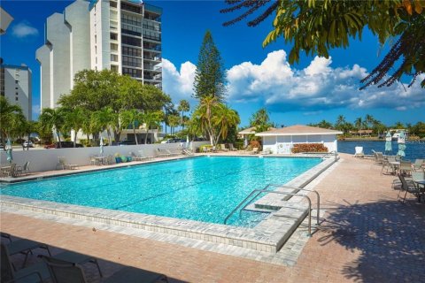 Copropriété à louer à Saint Pete Beach, Floride: 2 chambres, 109.16 m2 № 1357739 - photo 4