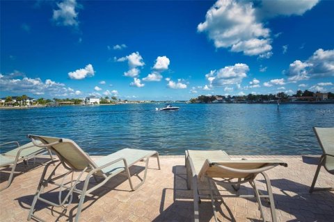 Copropriété à louer à Saint Pete Beach, Floride: 2 chambres, 109.16 m2 № 1357739 - photo 5