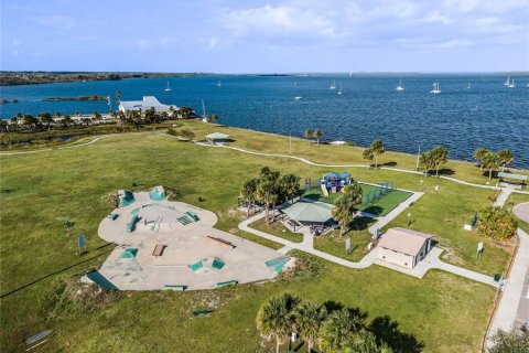 Villa ou maison à vendre à Cocoa, Floride: 3 chambres, 149.02 m2 № 1303276 - photo 28